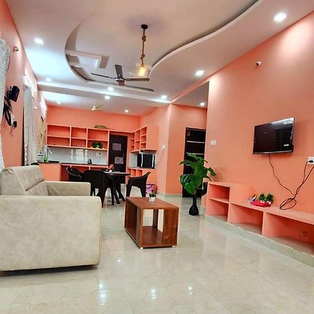 Ruhithahomestay- Ac Rooms-Free Wifi- Android Tv - Near To Alipiri- Door Service Tirupati Exterior photo