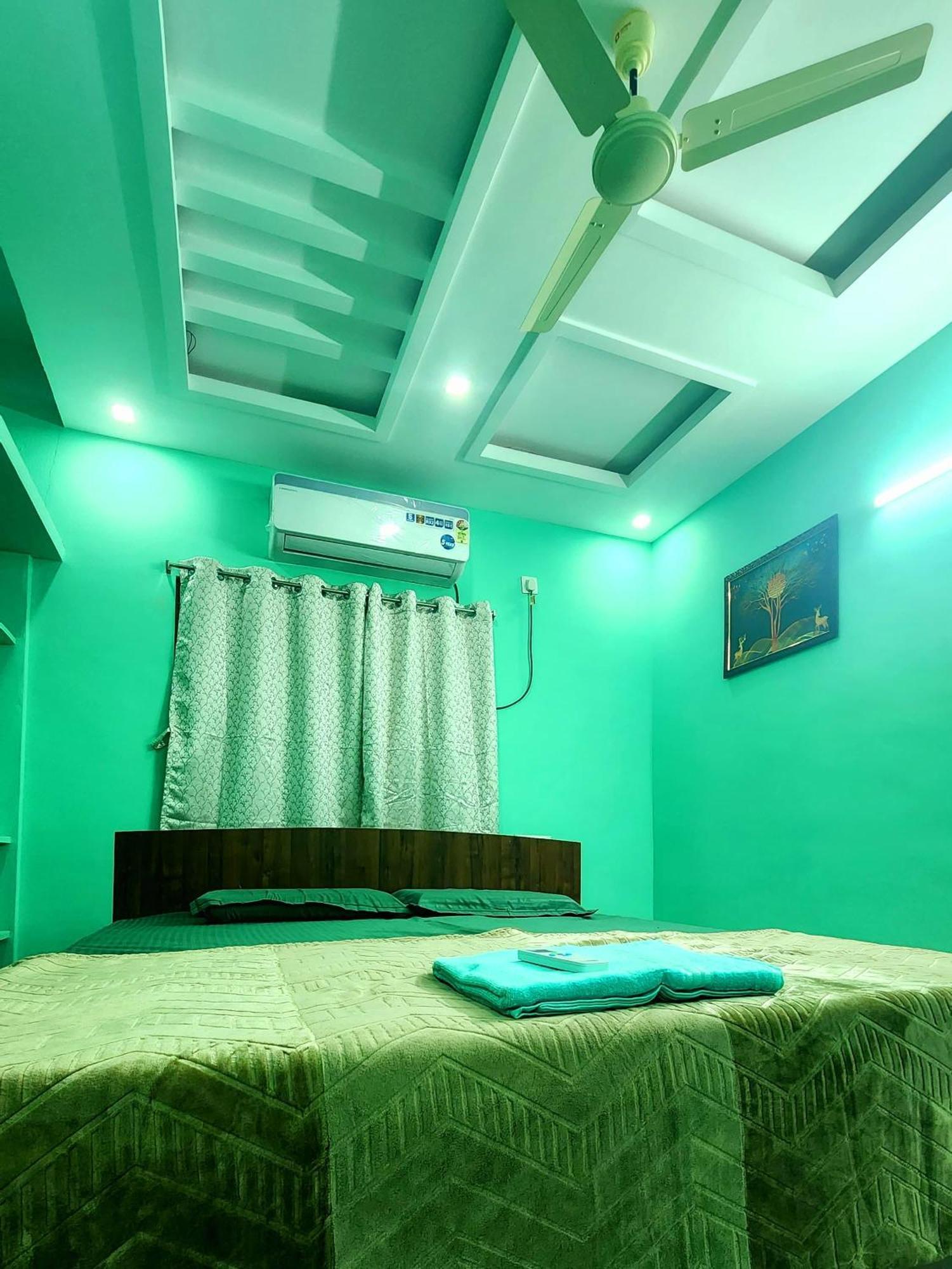 Ruhithahomestay- Ac Rooms-Free Wifi- Android Tv - Near To Alipiri- Door Service Tirupati Exterior photo